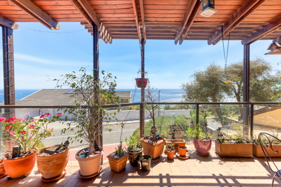 4 Bedroom Property for Sale in Camps Bay Western Cape